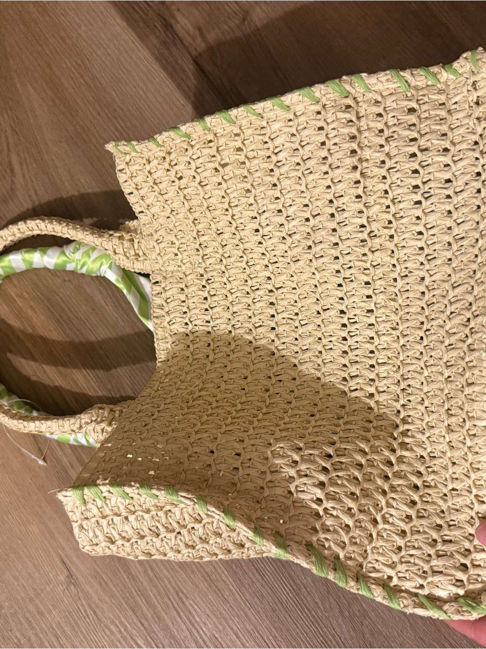 Straw Tote Bag with Strawberry Appliqué - Natural and Red - Picture 8 of 9